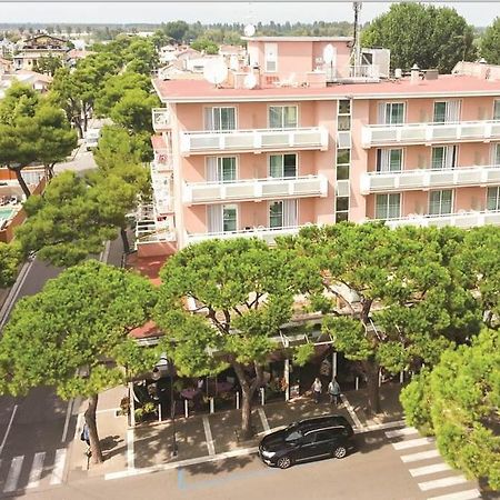 Hotel D'Annunzio Lido di Jesolo Eksteriør bilde